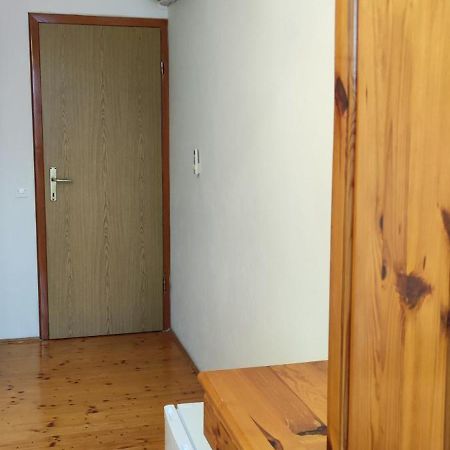 Apartamento Adio Mare~Soba~ Pomena Exterior foto
